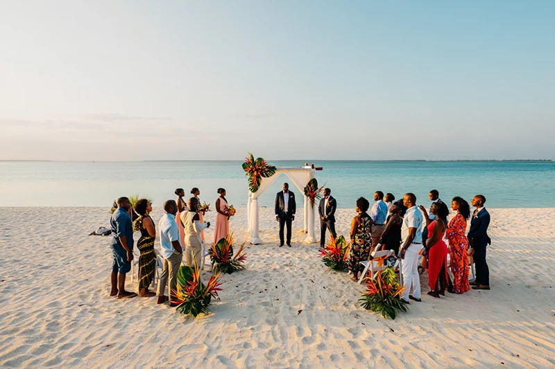 Hochzeitszeremonie am Strand von Kendwa Sansibar